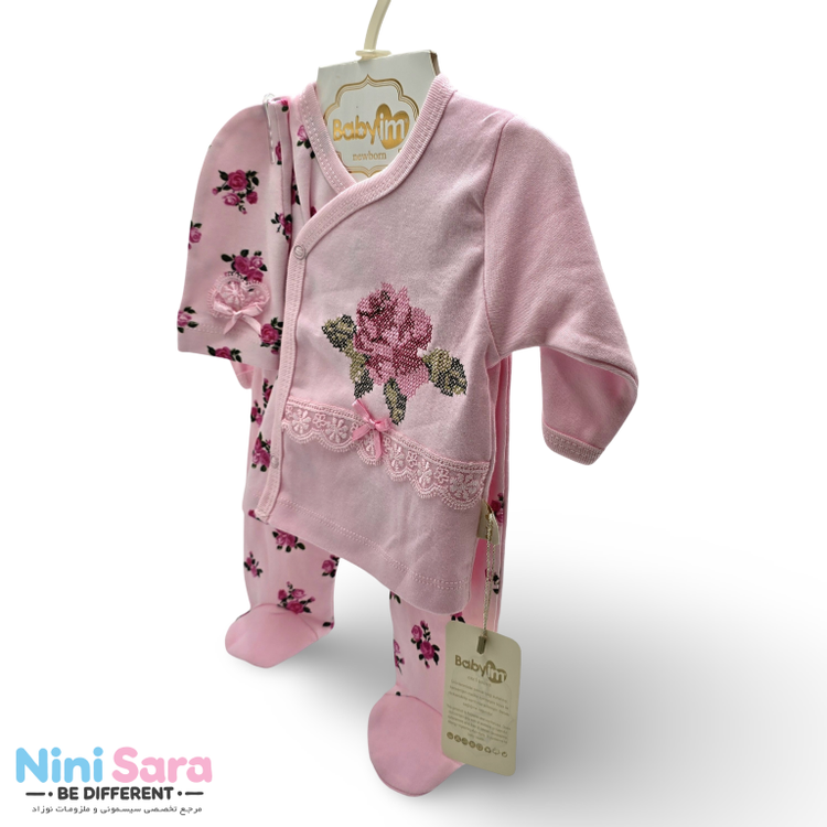 خرید لباس نوزاد بیمارستانی دخترانه